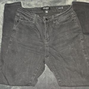 Judy Blue Gray Slim Straight Jeans
